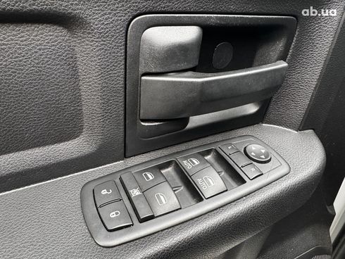 Dodge Ram 2016 серый - фото 29