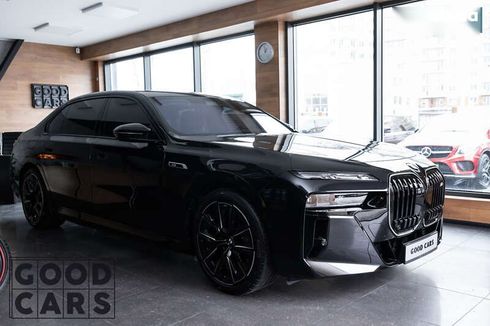 BMW 7 серия 2024 - фото 3