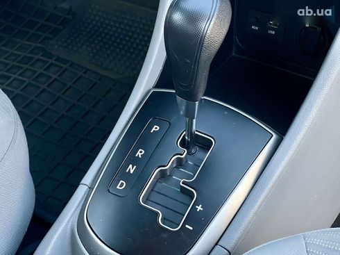 Hyundai Accent 2016 - фото 15