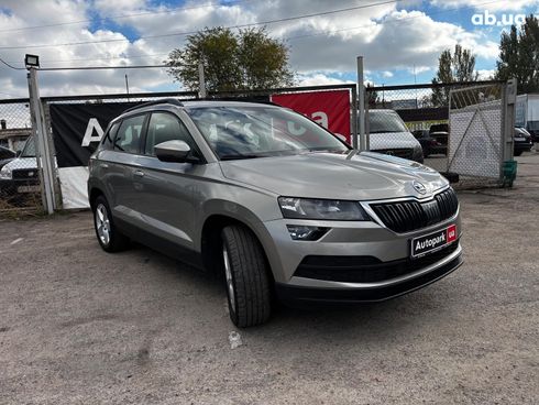 Skoda Karoq 2018 бежевый - фото 3