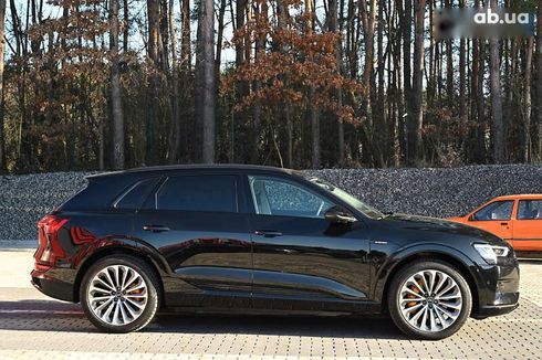 Audi E-Tron 2021 - фото 2