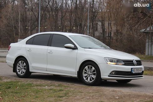 Volkswagen Jetta 2016 - фото 5