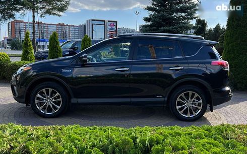 Toyota RAV4 2017 - фото 4