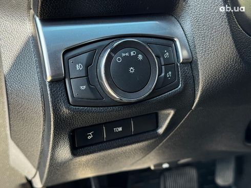Ford Explorer 2018 серый - фото 16