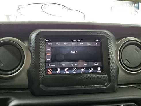 Jeep Wrangler 2021 - фото 27