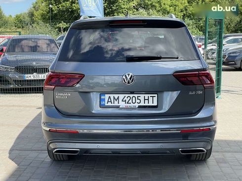 Volkswagen Tiguan 2018 - фото 17