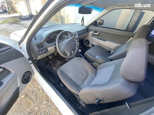 ВАЗ Priora 2010 белый - фото 12