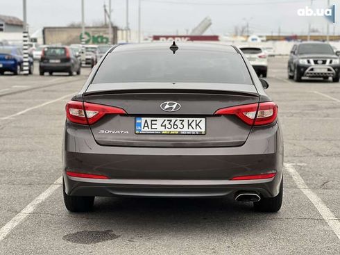 Hyundai Sonata 2017 - фото 26