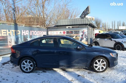 Volvo S60 2014 синий - фото 6