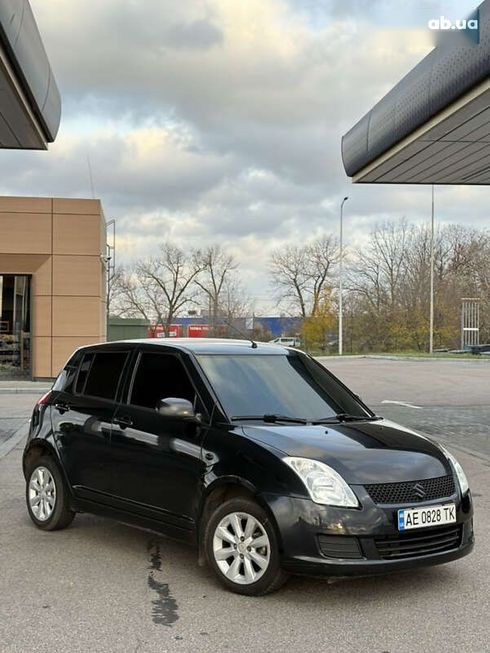Suzuki Swift 2010 - фото 3