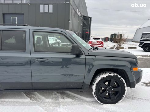 Jeep Patriot 2014 серый - фото 10