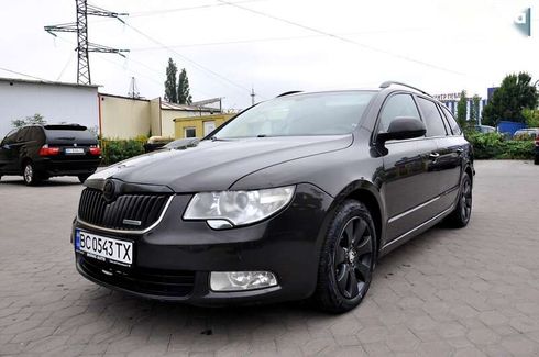 Skoda Superb 2011 - фото 2