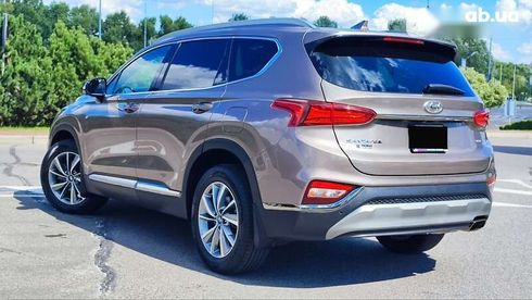 Hyundai Santa Fe 2019 - фото 6