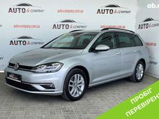 Продажа б/у Volkswagen Golf 2019 года - купить на Автобазаре