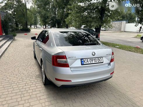 Skoda Octavia 2013 - фото 12