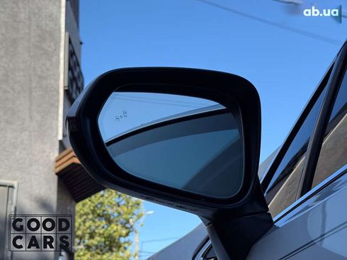 Lexus RX 2018 - фото 20