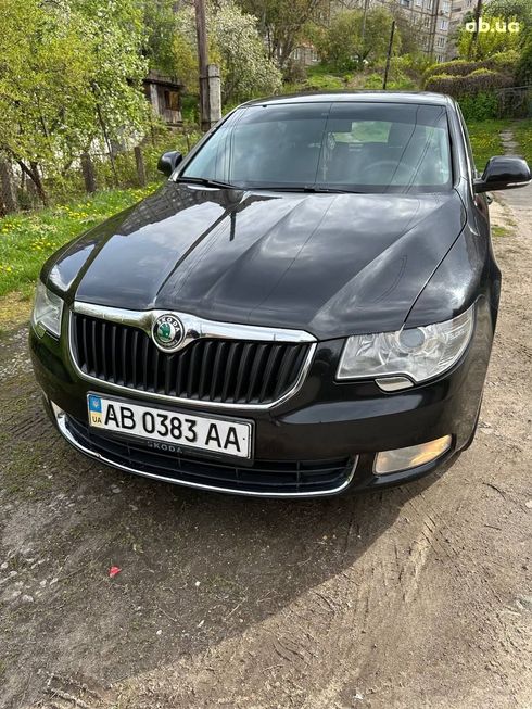 Skoda Superb 2011 черный - фото 5