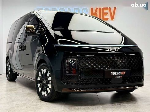 Hyundai Staria 2025 - фото 14