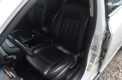 Chevrolet Cruze 2011 белый - фото 19