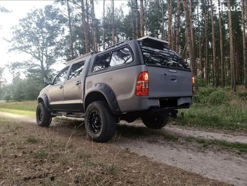 Toyota Hilux 2007 серый - фото 6