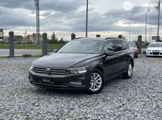 Продаж вживаних Volkswagen Passat 2021 року - купити на Автобазарі