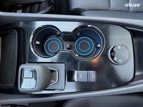 Nissan Rogue 2023 белый - фото 39