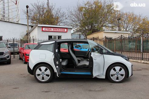 BMW i3 2018 - фото 3