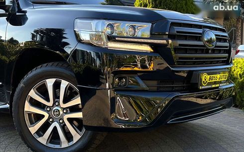 Toyota Land Cruiser 2016 - фото 10