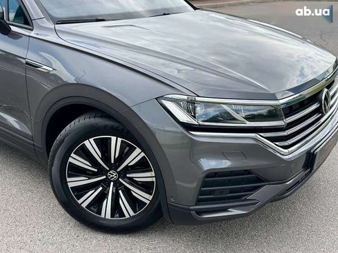 Volkswagen Touareg 2021 - фото 11
