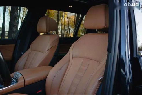 BMW X7 2021 - фото 25