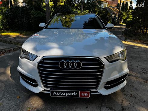 Audi A6 2011 белый - фото 2