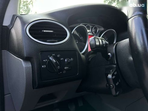 Ford Focus 2009 - фото 29