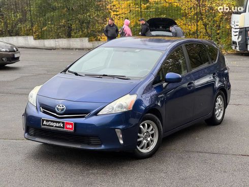 Toyota Prius V 2012 синий - фото 2