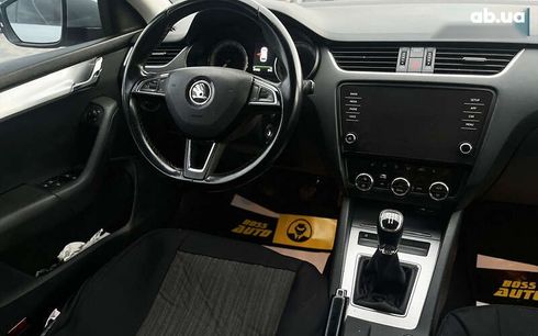 Skoda Octavia 2018 - фото 21