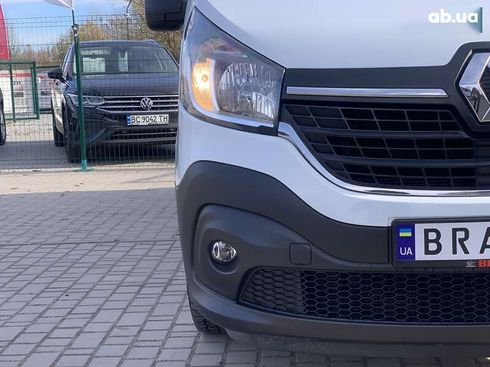 Renault Trafic 2021 - фото 6