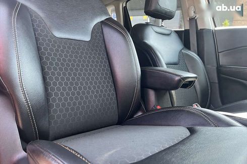 Jeep Compass 2019 - фото 27