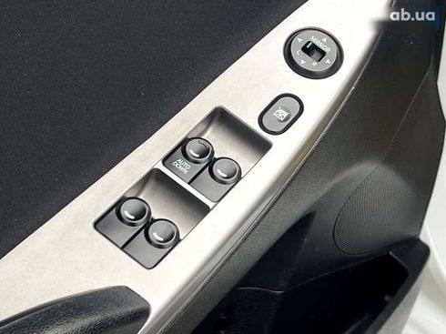 Hyundai Accent 2019 - фото 21