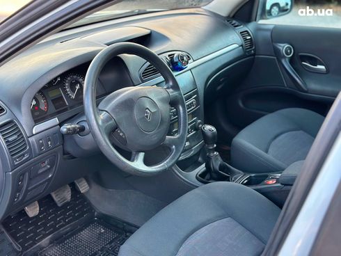 Renault Laguna 2007 белый - фото 40