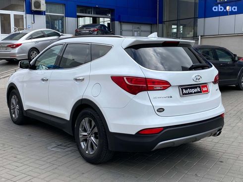 Hyundai Santa Fe 2015 белый - фото 7