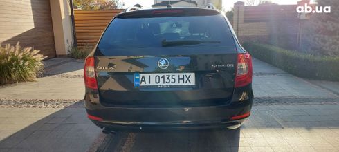 Skoda Superb 2013 - фото 5