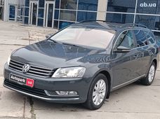 Продаж вживаних Volkswagen 2013 року в Харкові - купити на Автобазарі