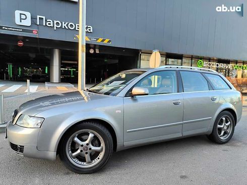 Audi A4 2004 - фото 8
