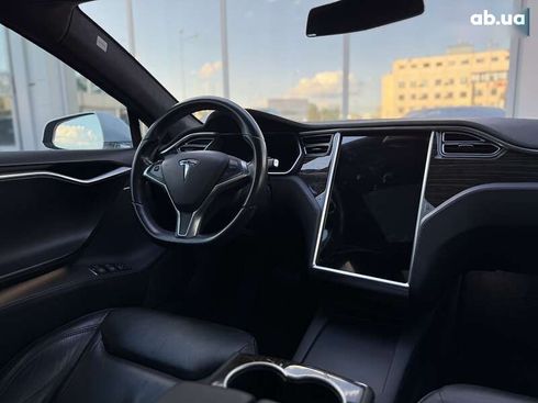 Tesla Model S 2016 - фото 14
