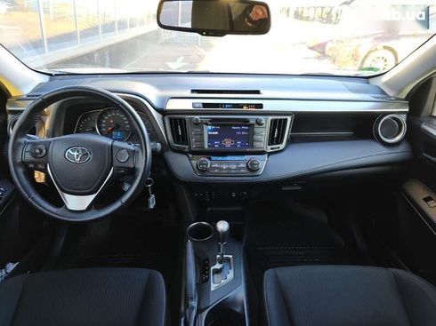 Toyota RAV4 2013 - фото 22