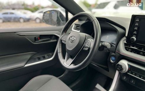 Toyota RAV4 2021 - фото 26