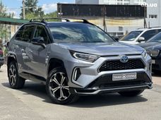 Продаж вживаних Toyota RAV4 в Києві - купити на Автобазарі