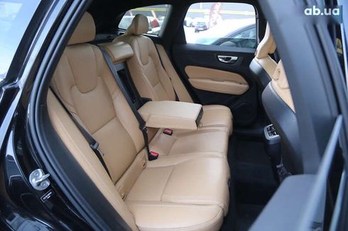 Volvo XC60 2022 - фото 11