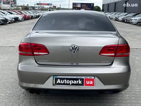 Volkswagen passat b7 2013 серый - фото 16