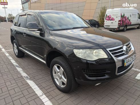 Volkswagen Touareg 2007 черный - фото 3