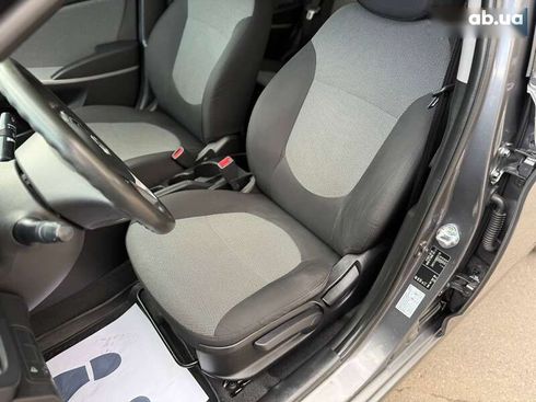 Hyundai Accent 2013 - фото 15